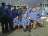 foto de grupo en el barco, al zarpar desde Pta. Arenas