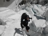 Juanito Oiarzabal Trayecto CB a C1 Glaciar Solo Khumbu 21 Abril