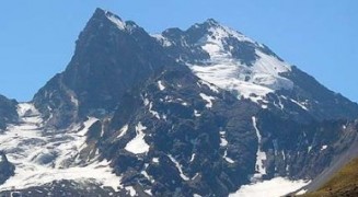 ASCENSIÓN AL MORADO (4.647 msnm.)