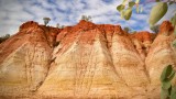 Lalgra Yards Ochre cliffs - 4
