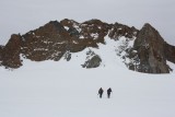 Tomas y Elias hacia el Pilar Meridional.JPG