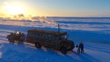 2017-04-04_Kate_arriving_at_bus_2